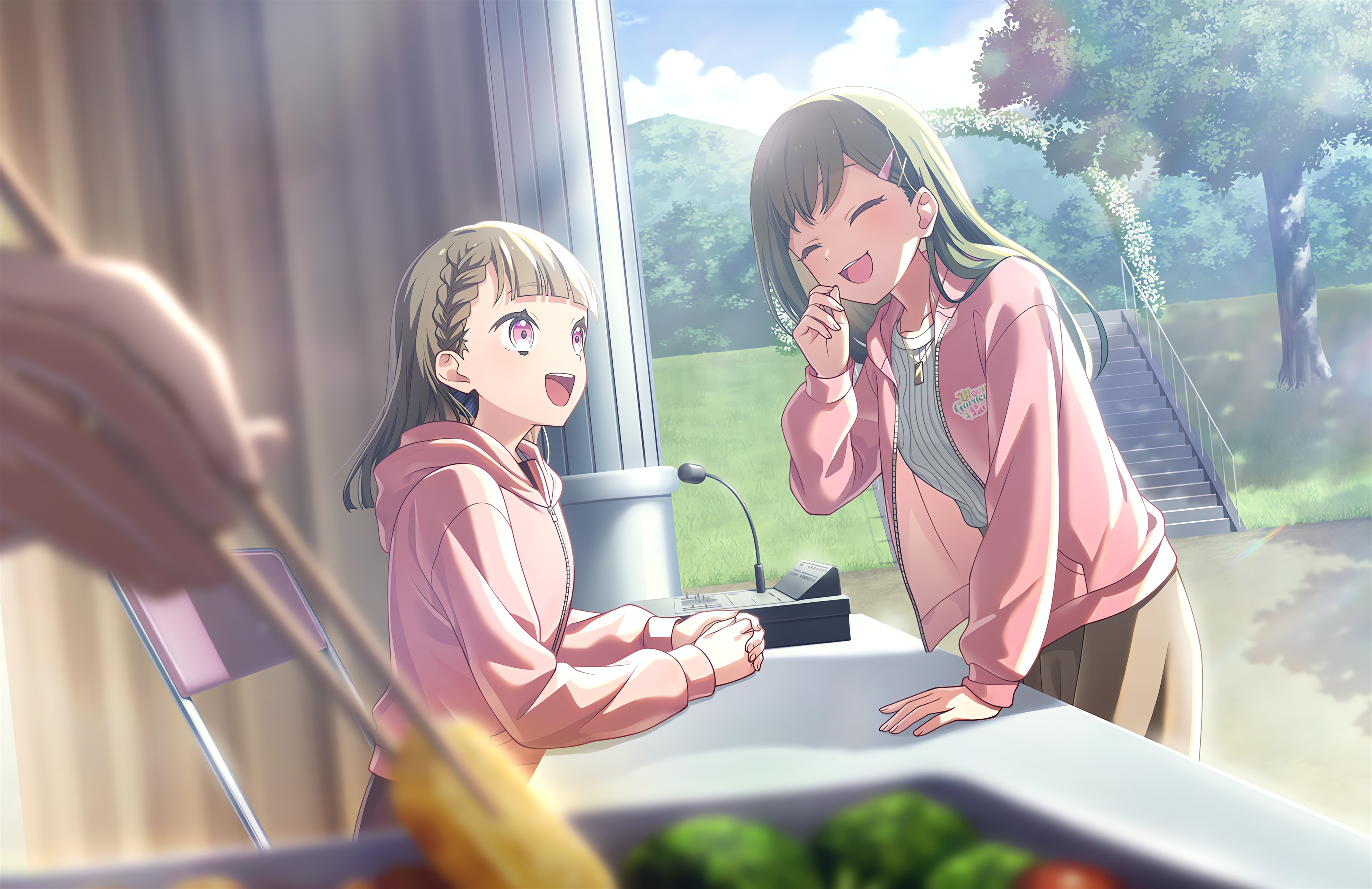 リンクラ徒町小鈴の高画質画像